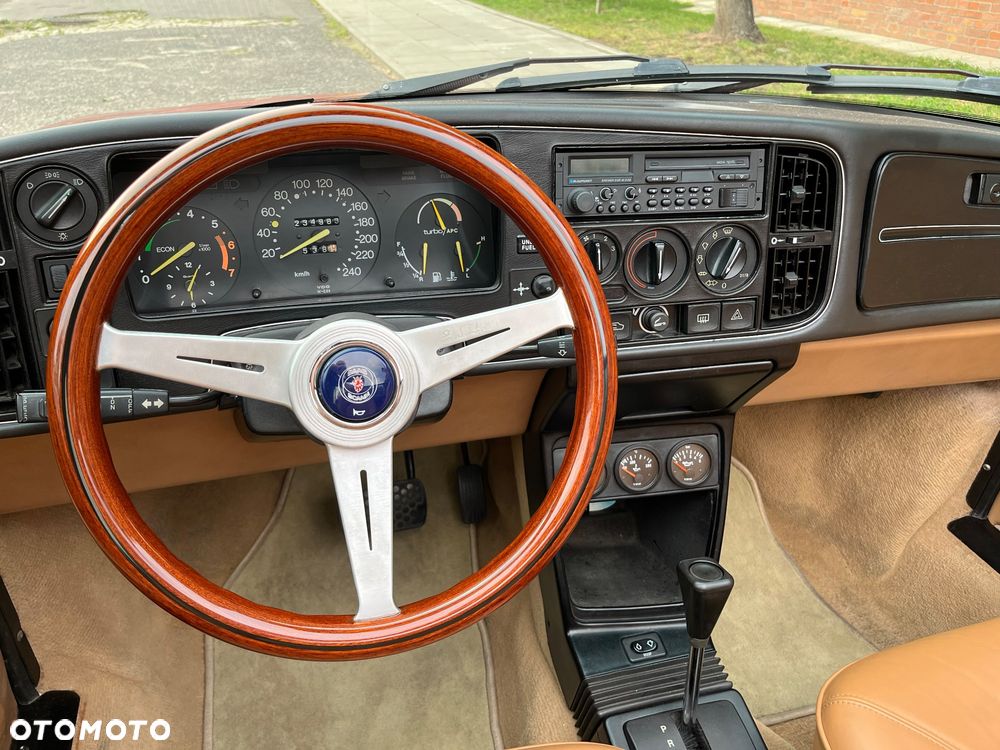Saab 900 - 6