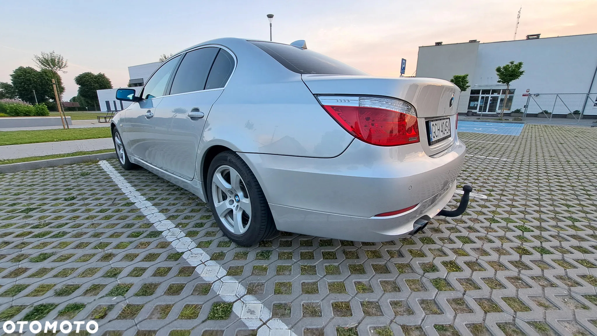 BMW Seria 5 523i - 13