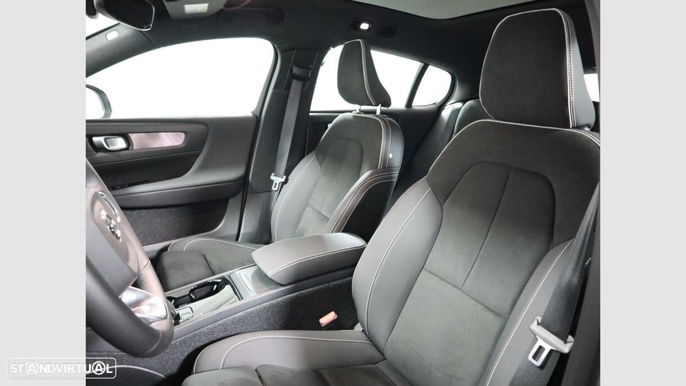 Volvo C40 Recharge Twin First Edition - 5