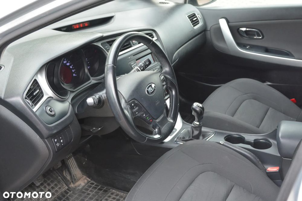 Kia Ceed 1.4 CRDi M - 4