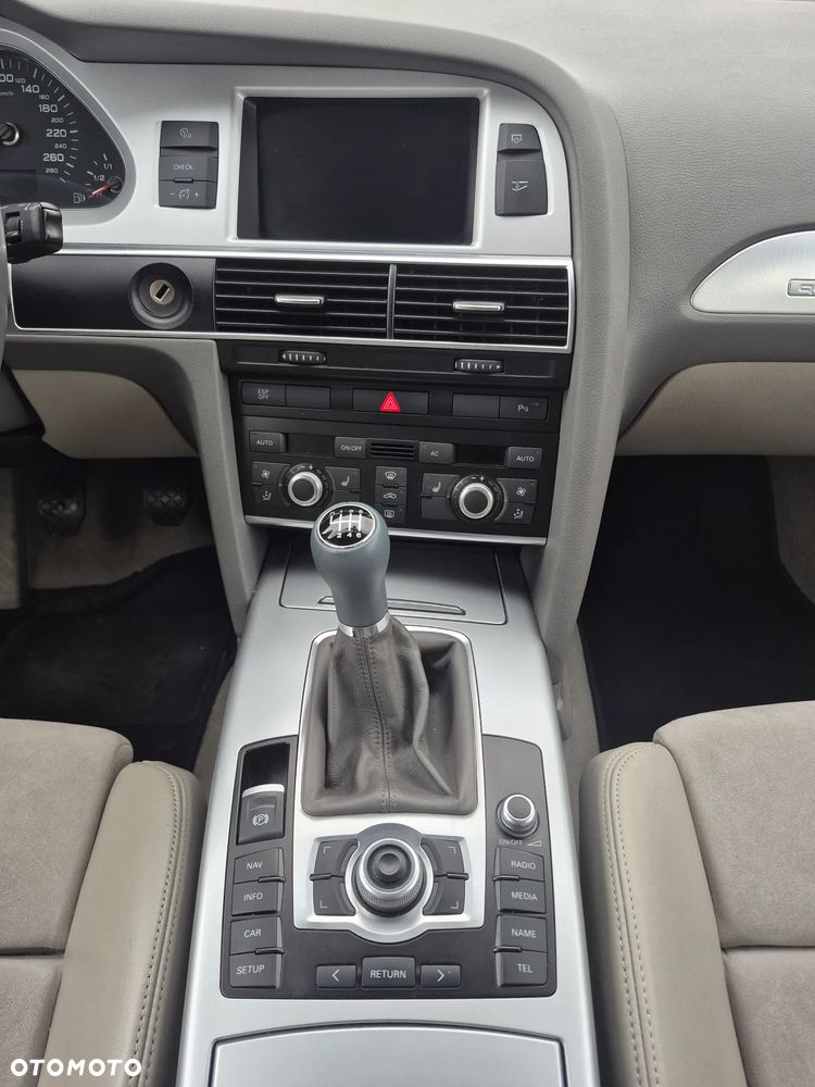 Audi A6 Avant 3.0 TDI Quattro - 16