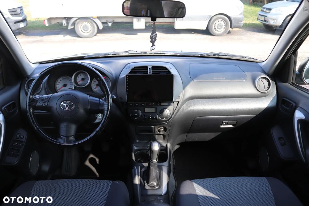 Toyota RAV4 4x4 - 22
