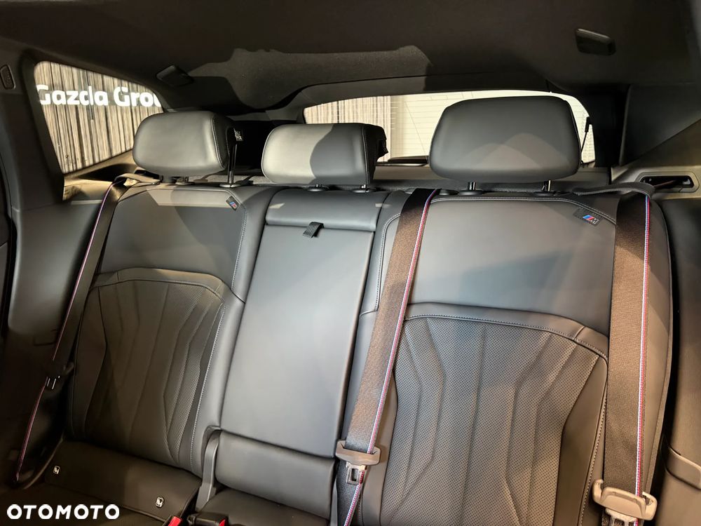 BMW iX3 50 xDrive 113.4kWh - 26