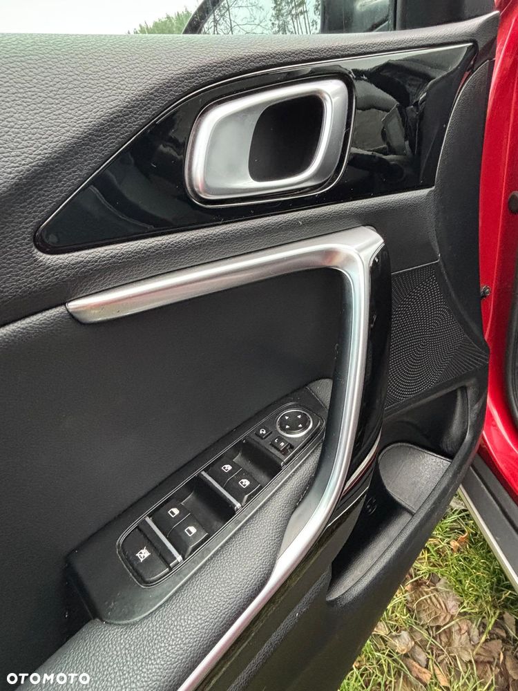 Kia XCeed 1.6 GDI PHEV L DCT - 13