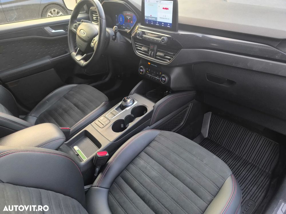 Ford Kuga - 6