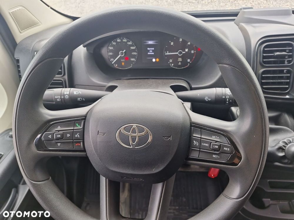 Toyota PROACE MAX - 14