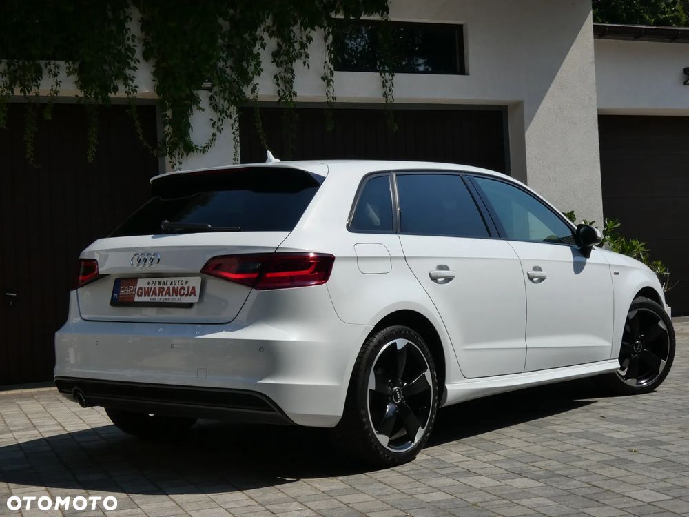 Audi A3 Sportback 1.6 TDI (clean diesel) S line Sportpaket - 8
