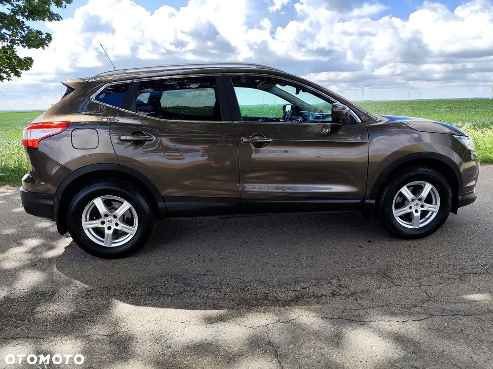 Nissan Qashqai 1.6 dCi Xtronic TEKNA+ - 5