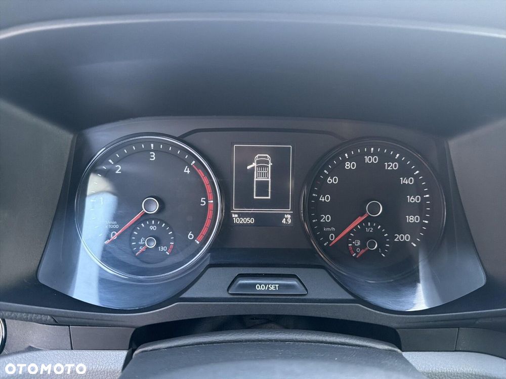 Volkswagen Crafter - 14