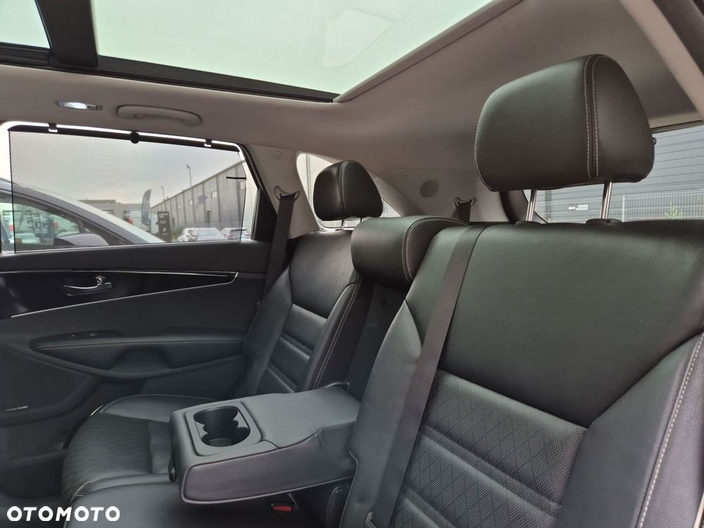 Kia Sorento - 17