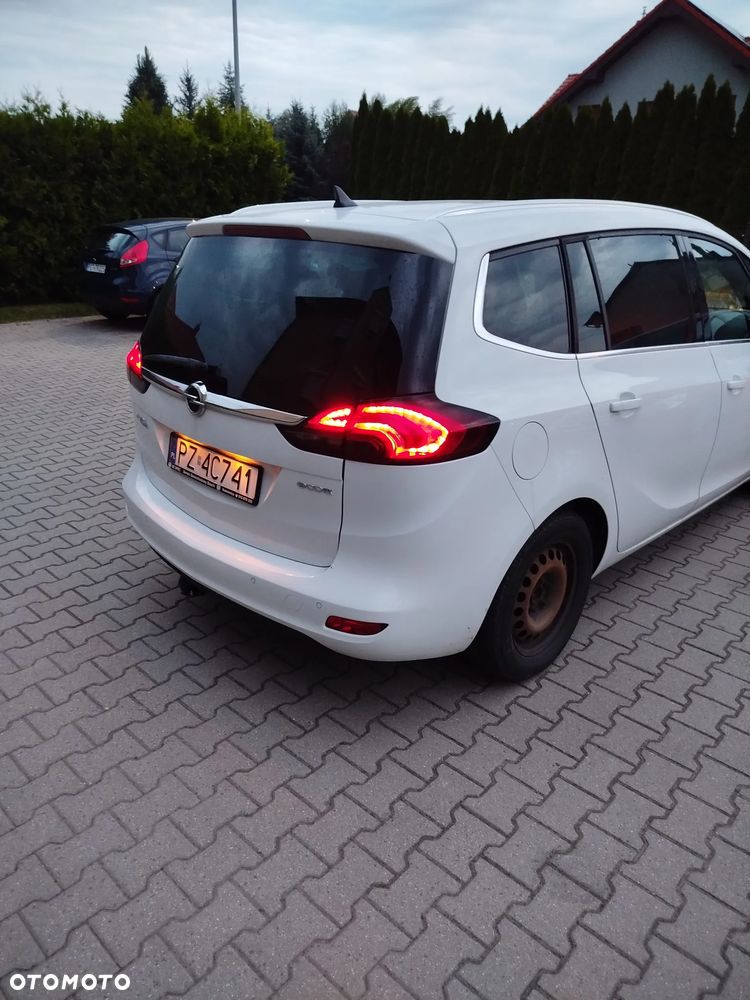 Opel Zafira 1.6 CDTI Cosmo - 28