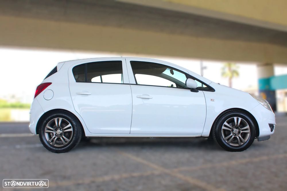 Opel Corsa 1.3 CDTI Enjoy EcoFLEX - 7