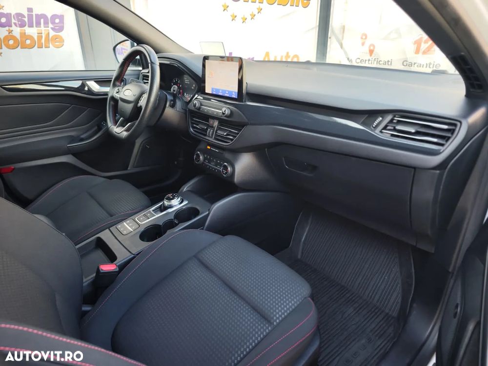 Ford Focus 1.5 Ecoboost ST-Line - 16