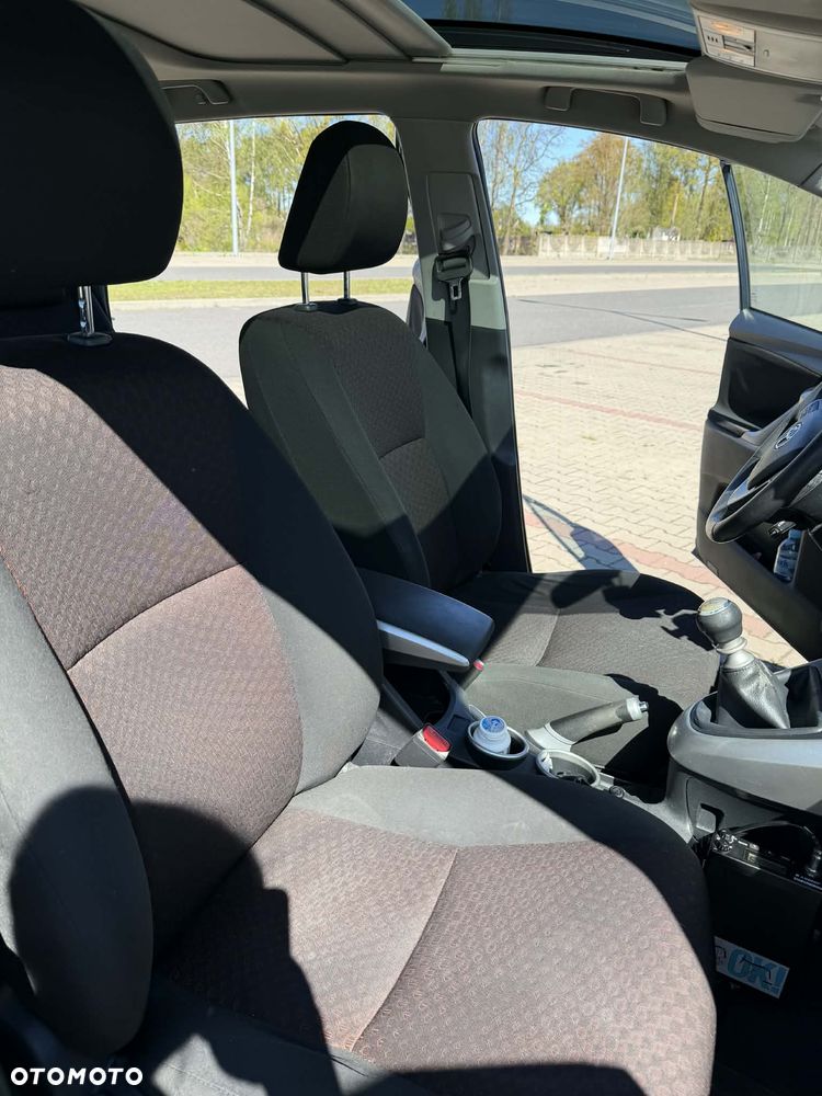 Toyota Verso 2.0 D-4D Premium - 8