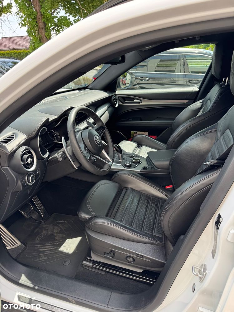 Alfa Romeo Stelvio 2.0 Turbo B-Tech Edition Q4 - 7