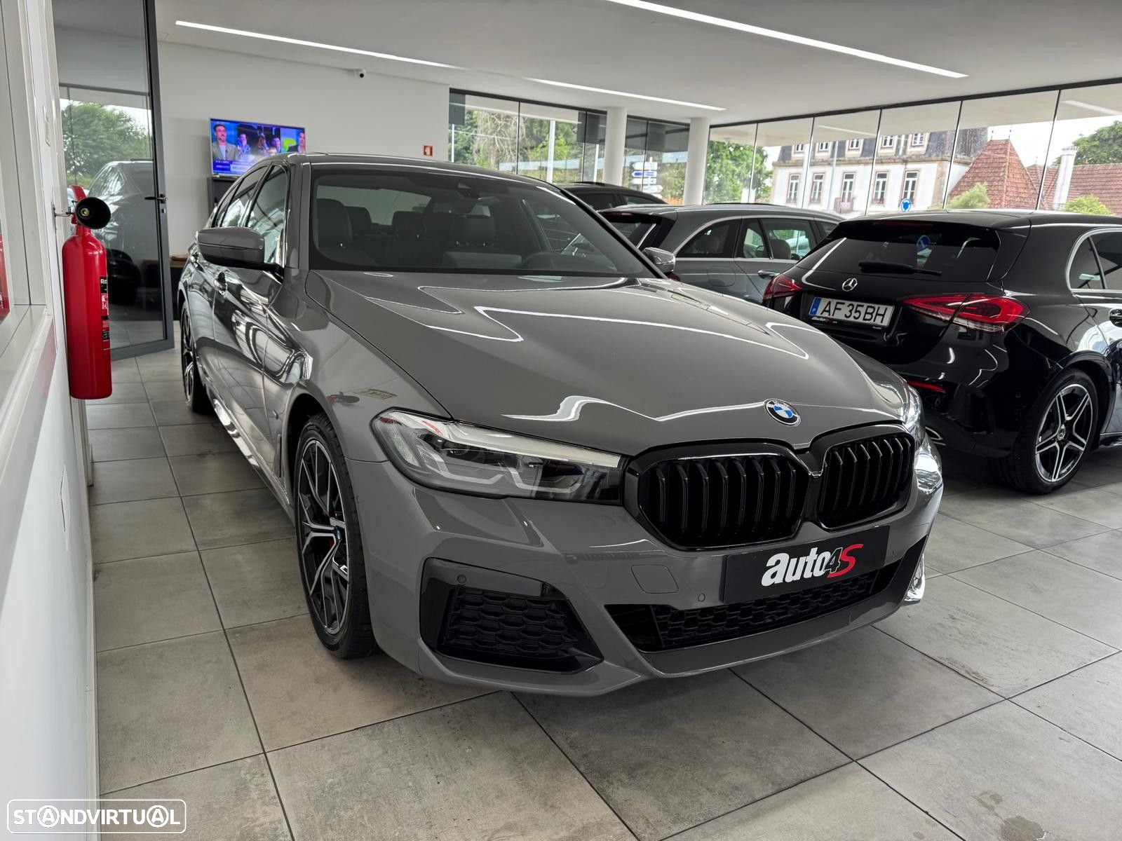 BMW 520 e Pack M - 6