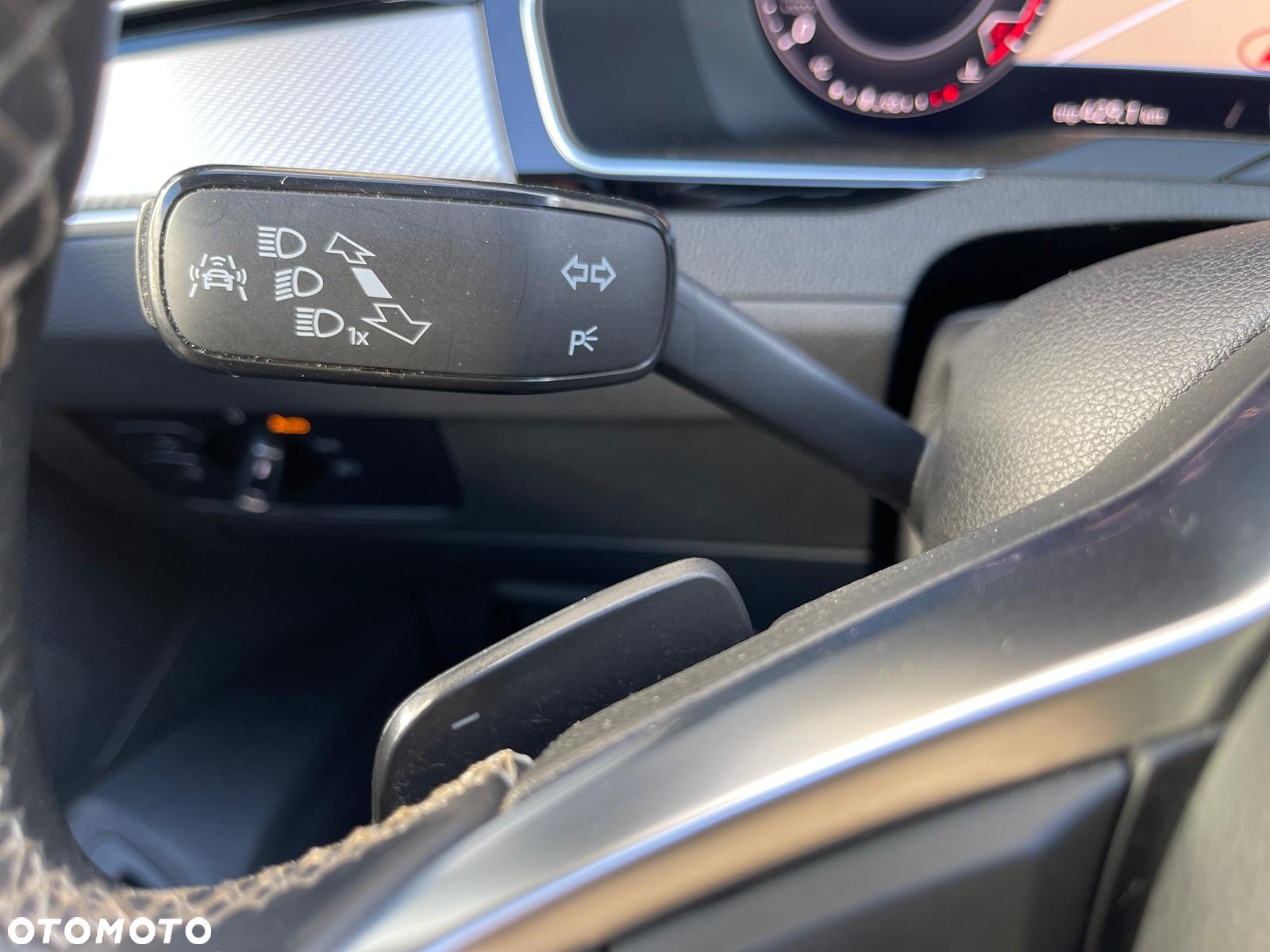 Volkswagen Arteon 2.0 TSI R-Line DSG - 22