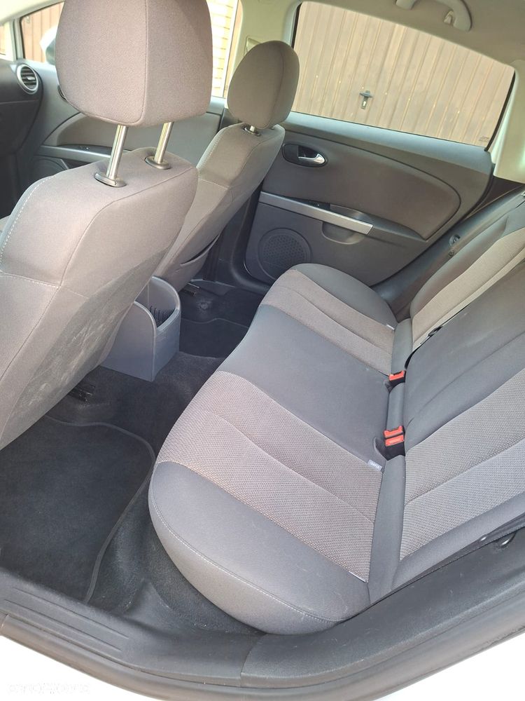 Seat Leon 1.6 TDI Reference - 15