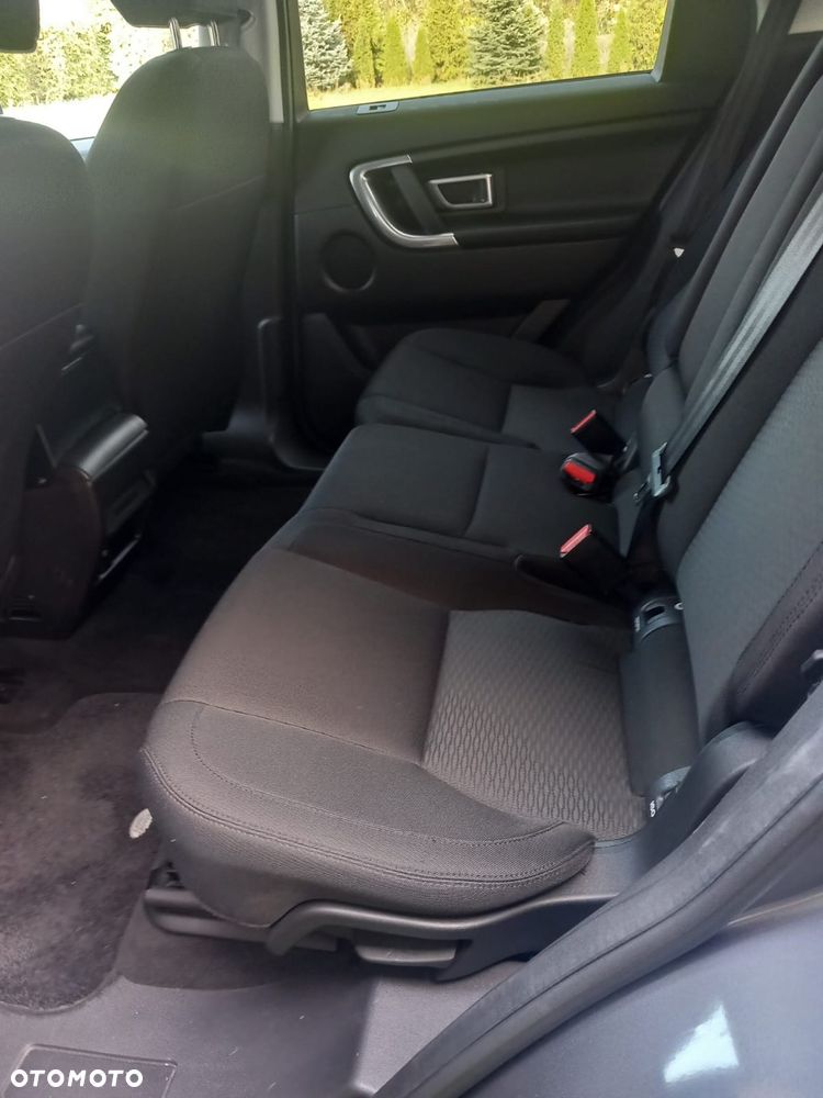Land Rover Discovery Sport 2.0 D150 - 8