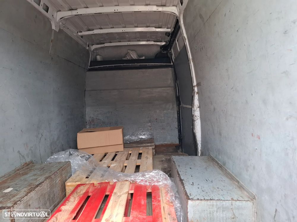 Iveco 35-18 furgao r dupla 12m - 5