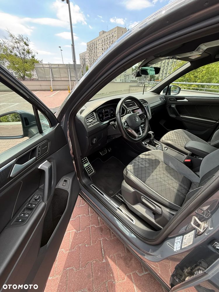 Volkswagen Tiguan 2.0 TDI SCR 4Mot R-Line DSG - 12