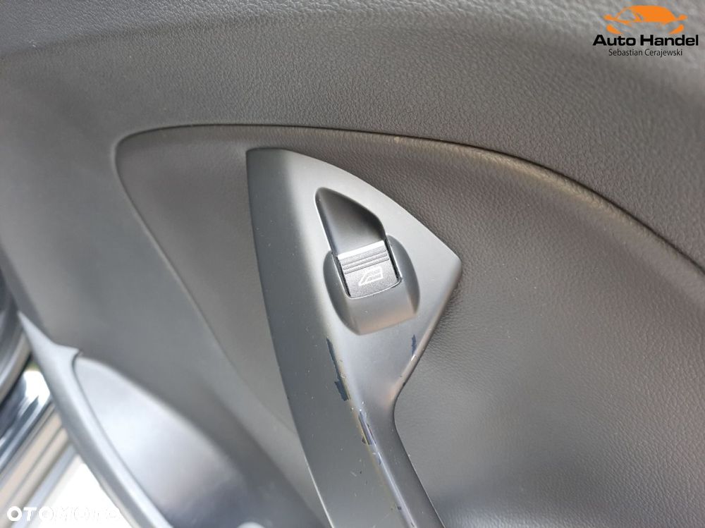 Ford C-MAX 2.0 TDCi Start-Stop-System Titanium - 41