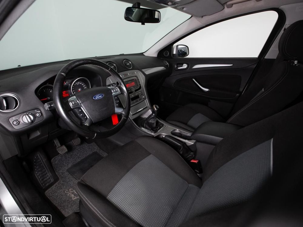 Ford Mondeo - 6
