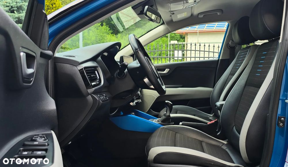 Kia Stonic 1.0 T-GDI MHEV L Business Line - 9