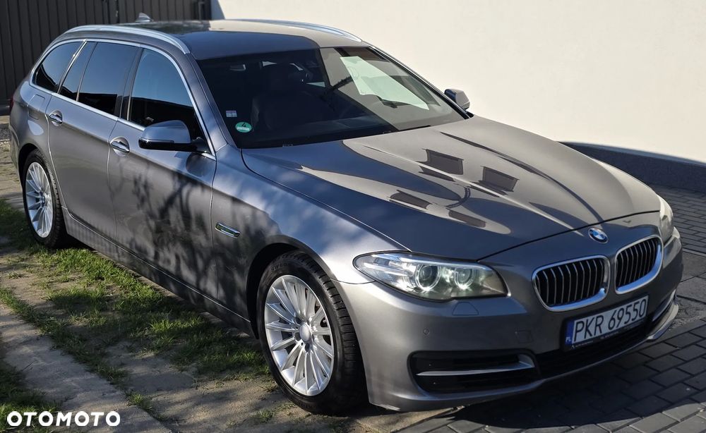 BMW Seria 5 525d Sport-Aut Luxury Line - 10