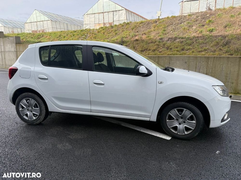 Dacia Sandero - 16