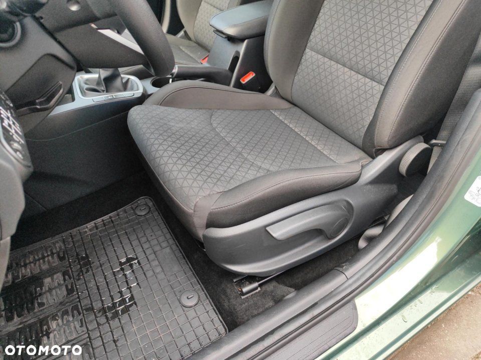 Kia Ceed - 19
