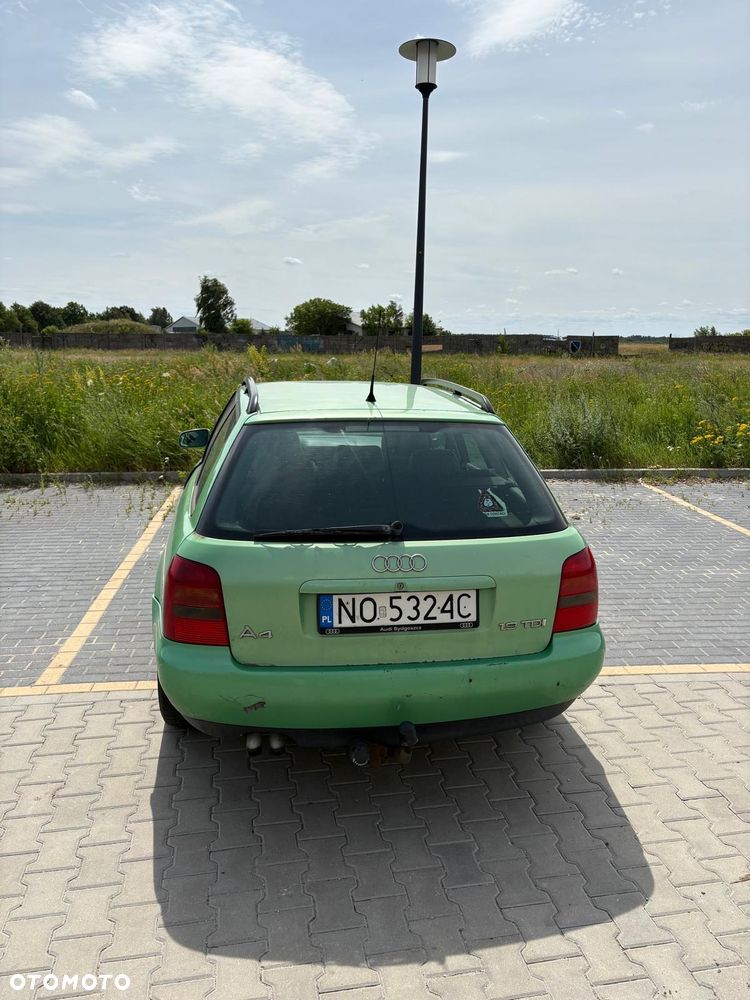 Audi A4 Avant 1.9 TDI - 9