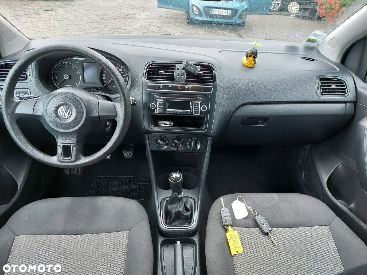 Volkswagen Polo - 8
