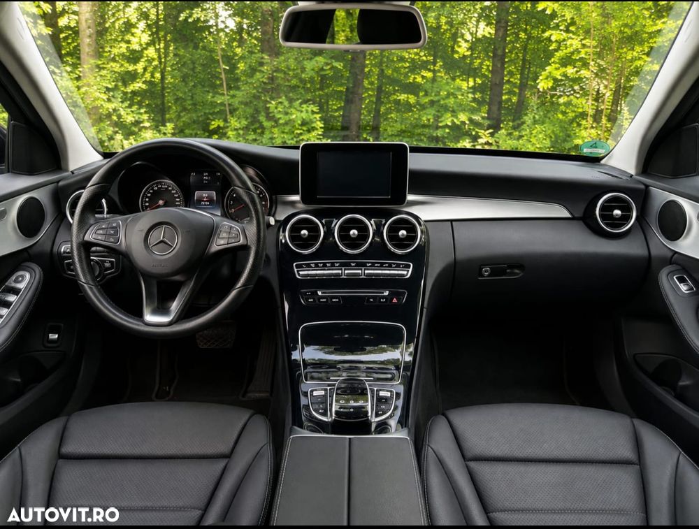 Mercedes-Benz C 200 4MATIC Aut. - 4