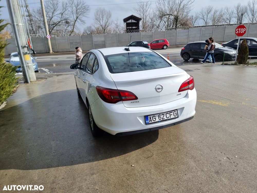 Opel Astra 1.6 CDTI ECOTEC ECOFlex Start/Stop Cosmo - 5