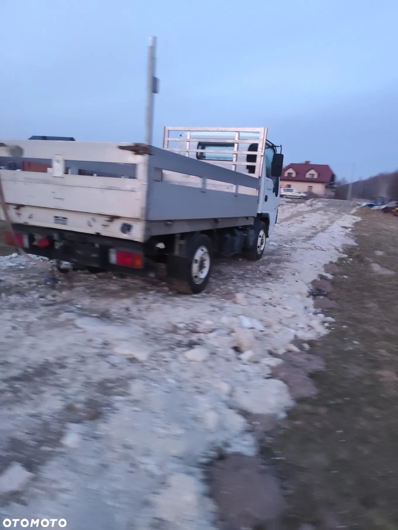 ISUZU seria 2007r NKR NQR 85 3.0 D  131.000 km kabina kompletna Europa szyba podsufitka - 6