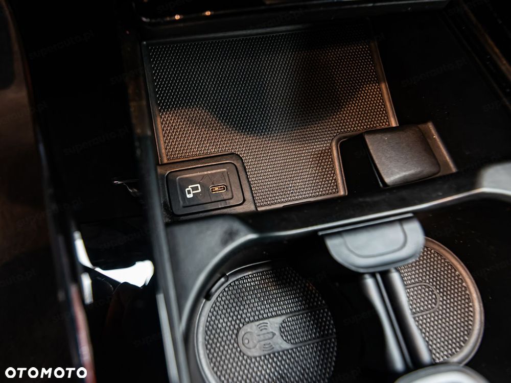 Mercedes-Benz CLA 200 d 8G-DCT - 22