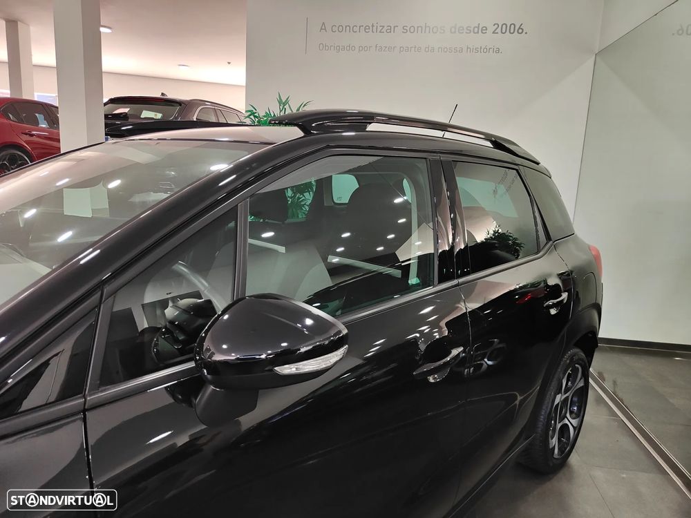 Citroën C3 Aircross 1.2 PureTech Shine EAT6 - 6