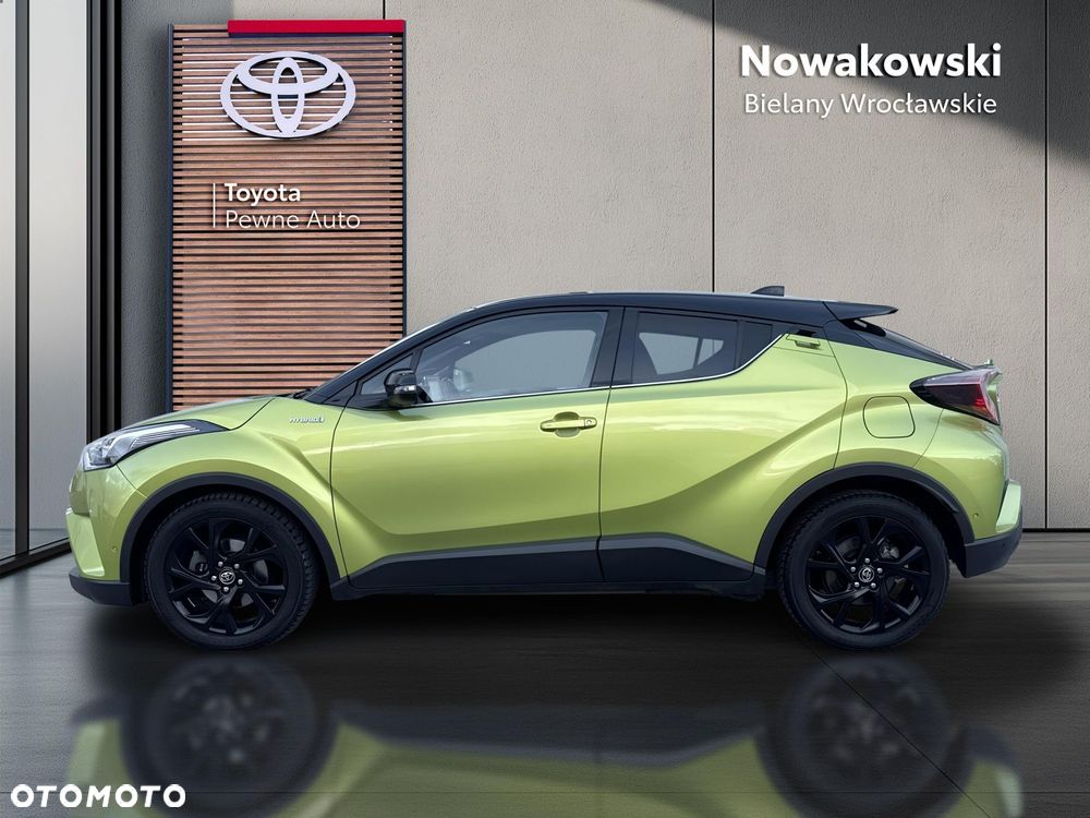 Toyota C-HR 1.8 Hybrid Neon Lime powered by JBL - 3
