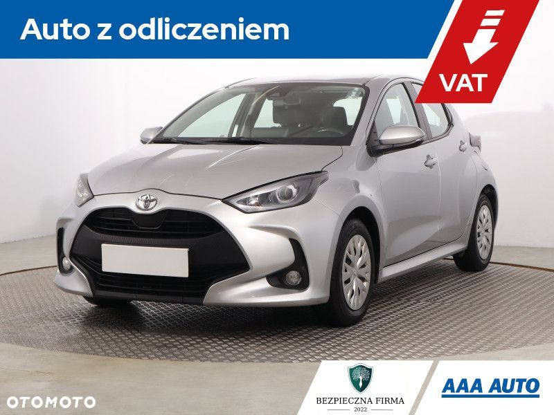 Toyota Yaris - 1