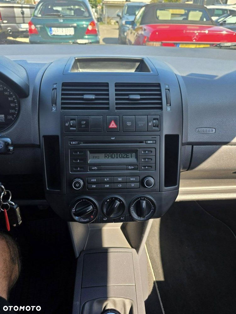 Volkswagen Polo 1.4 Goal - 16