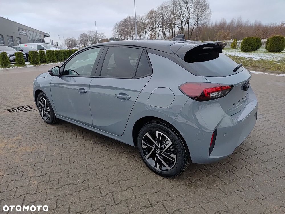 Opel Corsa 1.2 T mHEV GS eDCT - 3