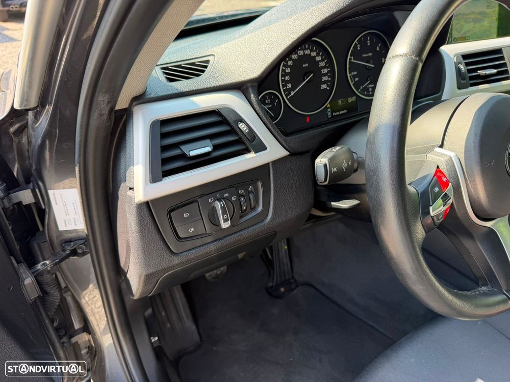 BMW 325 - 30