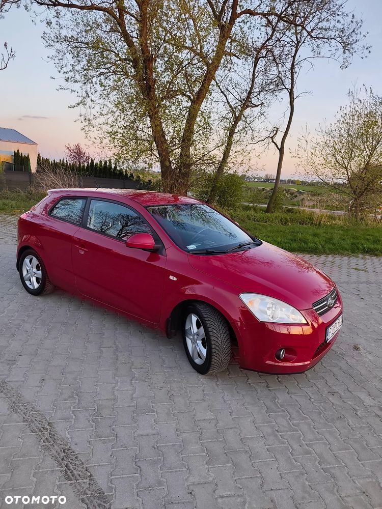 Kia ProCeed 1.4 Comfort + - 1