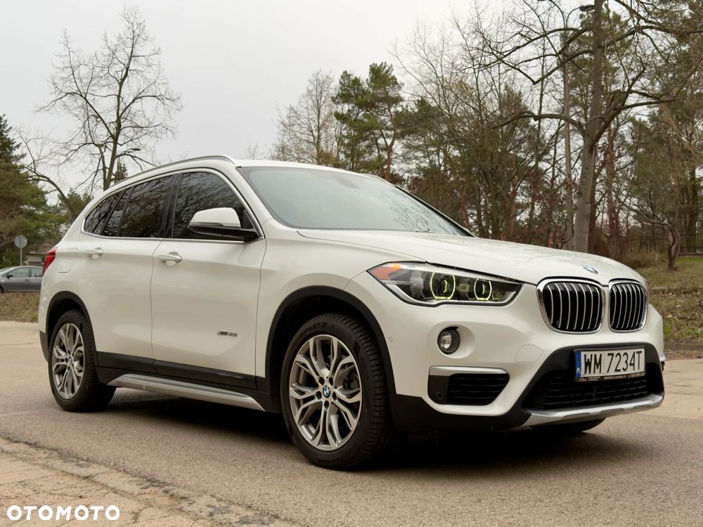 BMW X1 xDrive25i xLine - 4