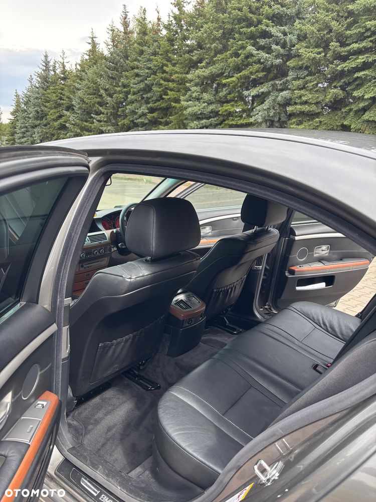 BMW Seria 7 730d - 21