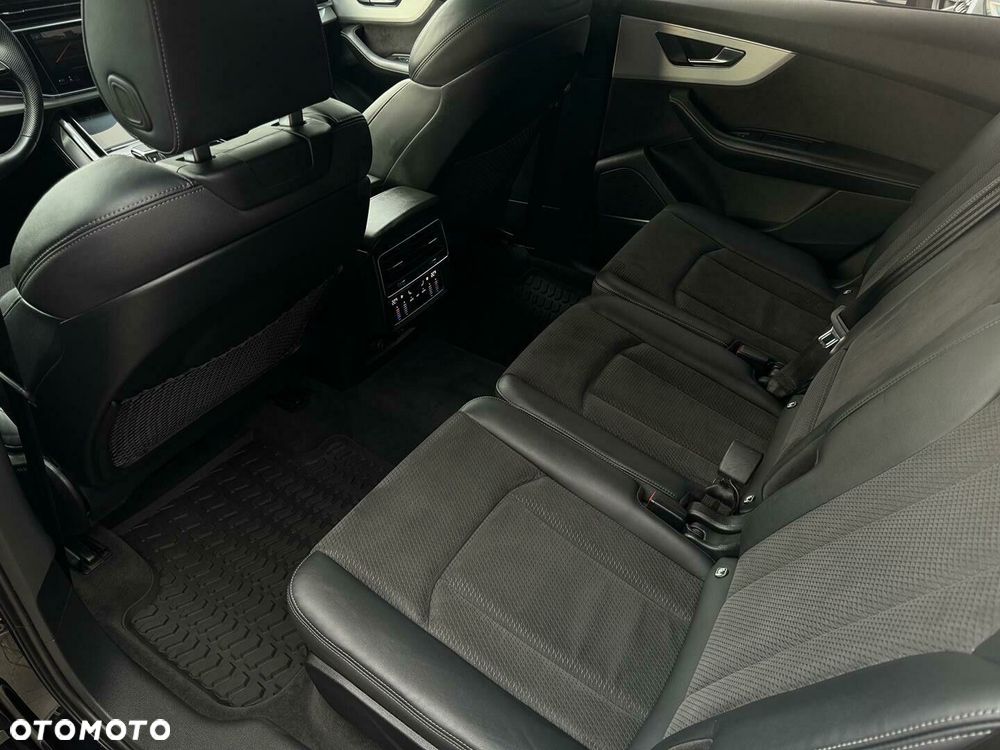 Audi SQ7 TFSI Quattro Tiptronic - 36