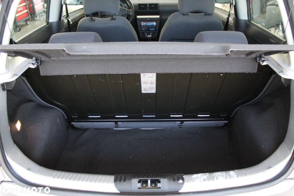 Volkswagen Fox 1.2 - 18