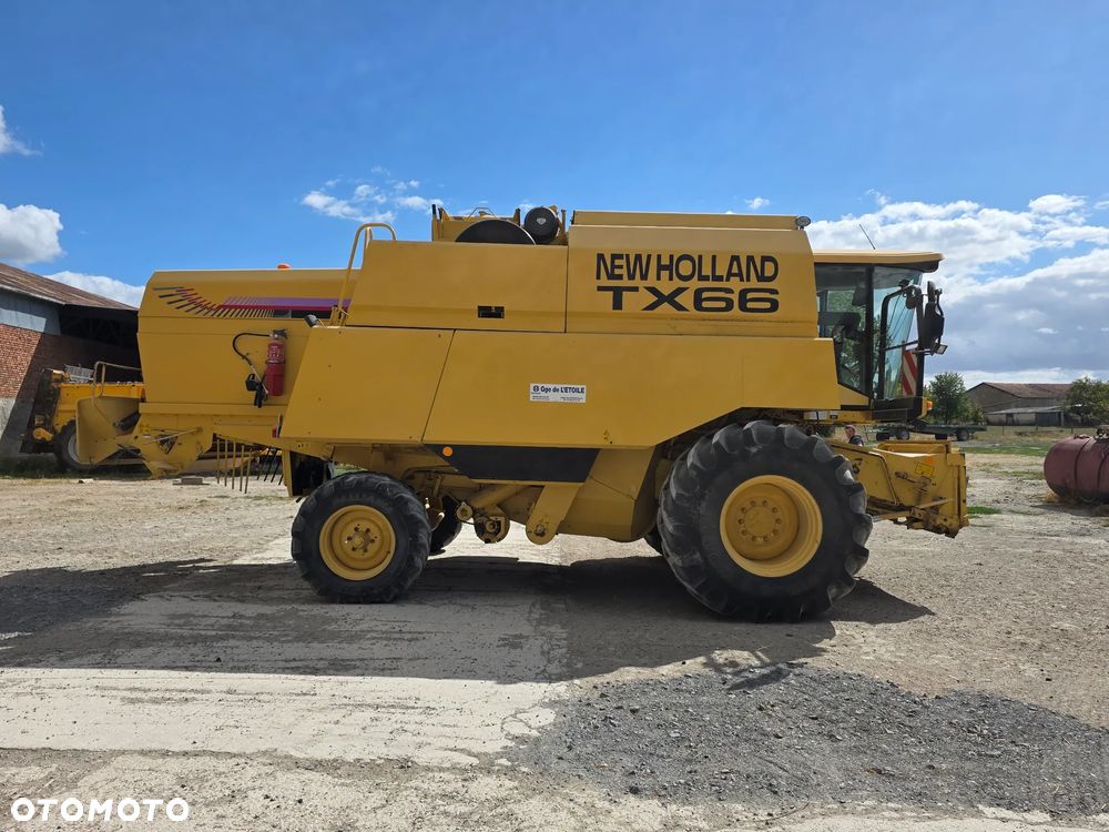 New Holland TX 66 - 9