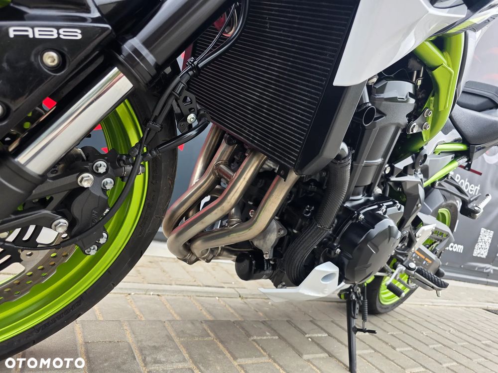 Kawasaki Z 900 - 15